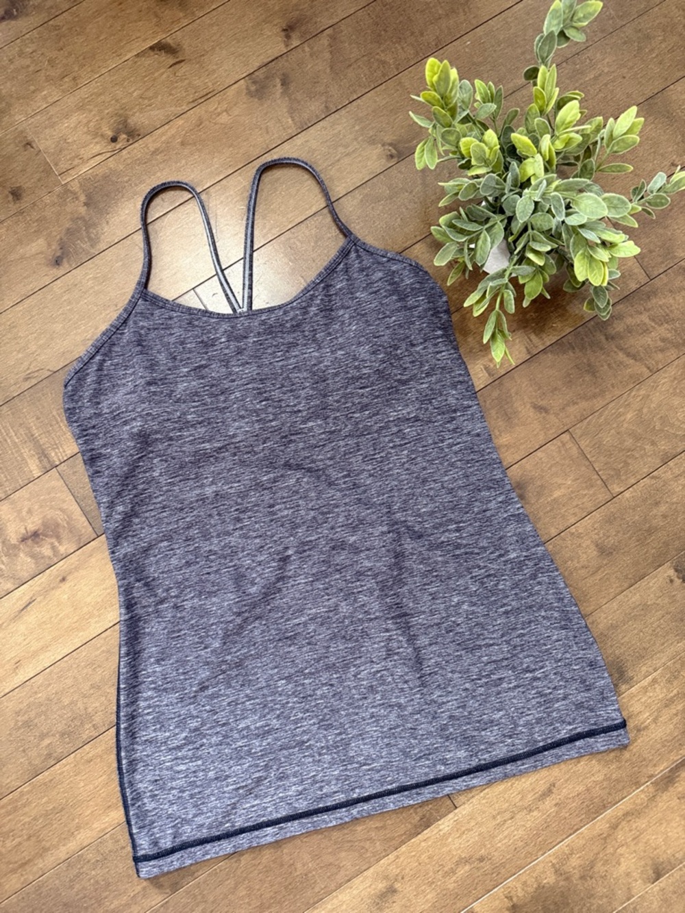 EUC lululemon power Y tank grey